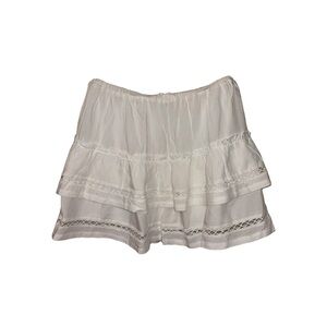 Adorable white Ardene mini skirt with a boho-inspired layered design!